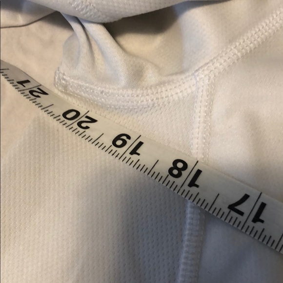 Used men’s sweatershirt size M - Picture 10 of 10